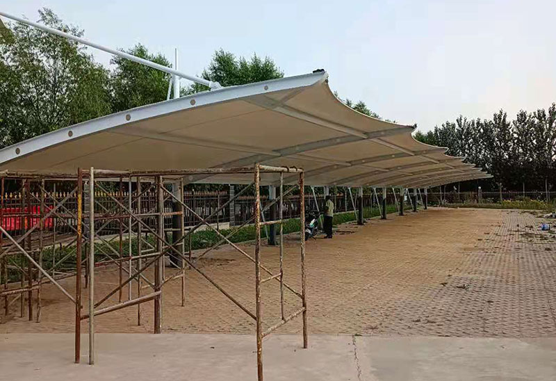 沈阳汽车停车棚